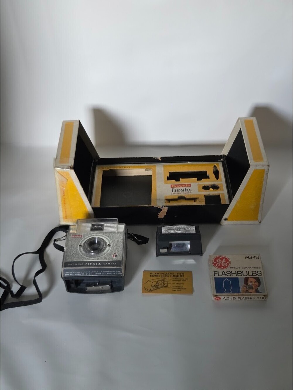 Kodak Brownie Fiesta Camera Outfit with Flash and Original Display Case